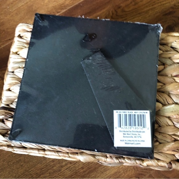 Family 4x6 photo frame - Picture 2 of 2